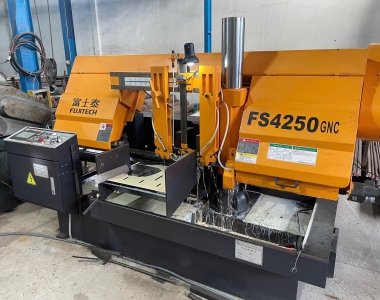 Máy cắt kim loại - Horizontal Bandsaw Fujitech FS4250-GNC - 02